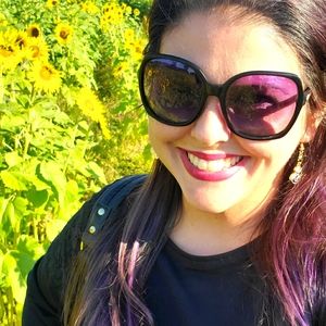 Meet your Posher, Janet